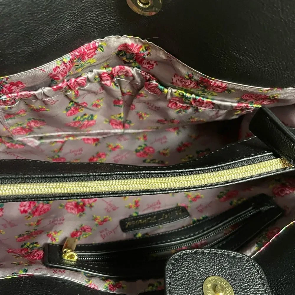 Betsey Johnson Heart Quilted Pink , Black & gray strims & strap Satchel